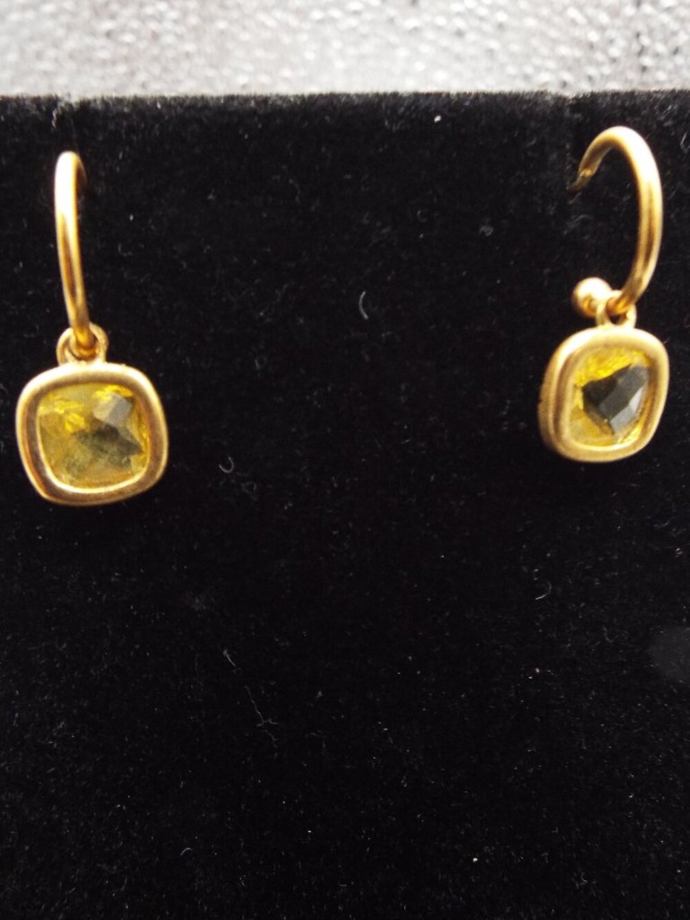 VINTAGE CITRINE ASSCHER CUT IN GOLDEN FRAMED DEMI HOOP EARRINGS 69